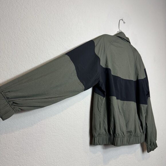 Lululemon Color Block Nylon Collared Jacket Retro Army Green/Black Size XS NWT - Picture 11 of 11